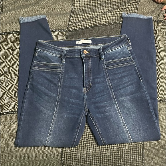 KanCan jeans size 30 (NWOT) - Picture 2 of 7